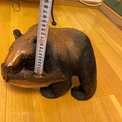 木彫りの熊・置物
の画像