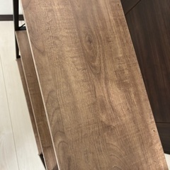 ブラウン　ラックの画像