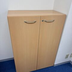 無料！　キャビネット　W800×T420×H1120　扉付き　木...