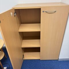無料！　キャビネット　W800×T420×H1120　扉付き　木製キャビネットの画像