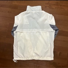 お取引き中NIKE ジャンパー　XLの画像