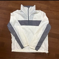 お取引き中NIKE ジャンパー　XL