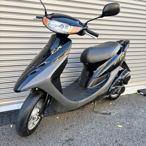 3025.新品パーツ多数　ZX仕様　タイヤも新品　高馬力2スト 千葉県柏市　即日配送、自走引き取りも可能