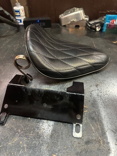 マグナ250ソロシート