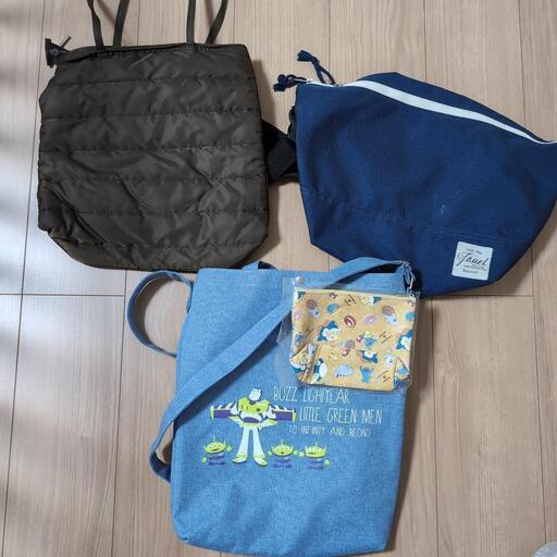 バッグ3点セット　ポケモンポーチおまけつき！