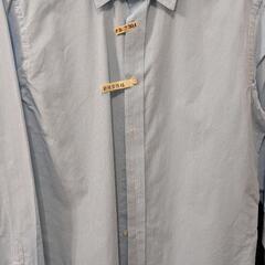 ２着　BEAMS　パーカー　GAP　シャツ　