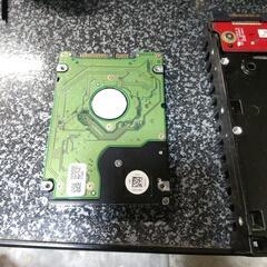 HDD 40GBと3.5インチにするアダプターの画像