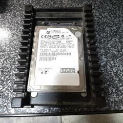 HDD 40GBと3.5インチにするアダプターの画像
