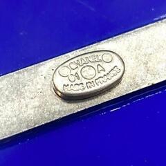【稀品】格安品　 CHANEL♥ シャネル♥正規品♥トナカイ♥シカ♥ ブローチ♥ピンバッチ♥サコッシュ♥ココマーク♥ブルー♥シリアル有♥KL1002の画像