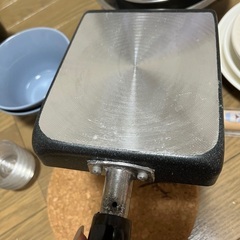 0円　差し上げます　卵焼きフライパン　食器 21日までの画像