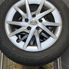 205/60R16プリウスアルファ用スタッドレスセット