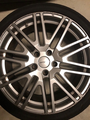 19インチタイヤ付きホイール8J+45