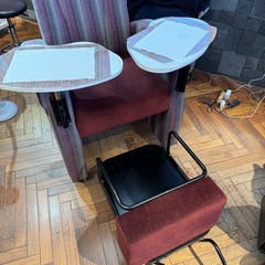 ネイルチェアーの画像