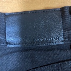 メンズZARAパンツ綺麗の画像