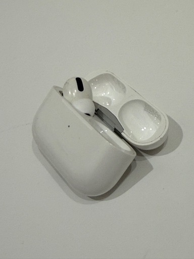 AirPods PRO 第1世代