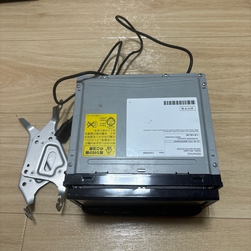 カーナビ、テレビ KENWOOD MDV-L404