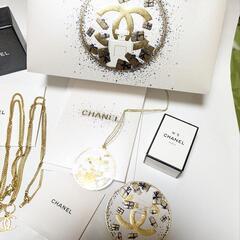 受け取り決定2024年　CHANEL シャネル　ホリデー　クリスマス　ノベルティ　香水　チャンス　オー　フレッシュオードゥ　パルファム♥ピアス♥片耳純正品♥シリアル有りの画像