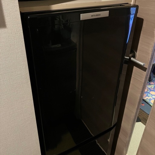 【受け渡し予定決定】2012年製　MITSUBISHI 2ドア冷蔵庫 146L MR-P15T- B