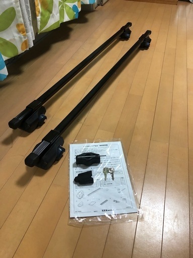 中古品☆ベースキャリア､ルーフレール付車用