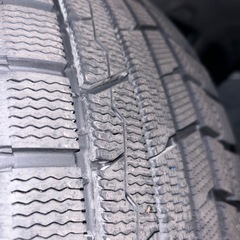 12月10日まで限定　2022年製スタッドレスホイールセット　215/60R17の画像