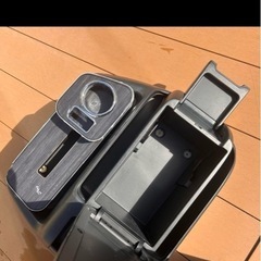 トヨタハイエースワゴン　GL ワイド用純正センターコンソール　社外ティッシュの画像