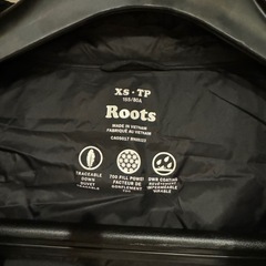Canada Roots レディースダウンジャケットの画像