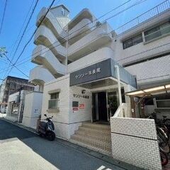 🏡エアコン3台サービス設置　ルーフバルコニー有　60㎡の2LDK...