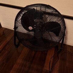【完全ジャンク品です】業務用扇風機さしあげますの画像
