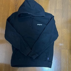 Patagoniaパーカー黒色