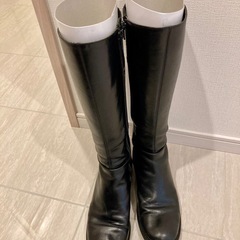 【決定しました】ブーツ（黒）23.5㎝