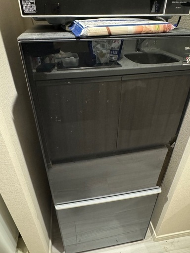 SHARP 冷蔵庫　左開き