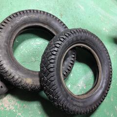 8インチスクータースパイクタイヤ3.00-8の画像