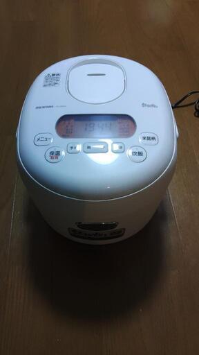 アイリスオーヤマ　炊飯器