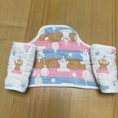 ほぼ未使用抱っこ紐よだれカバーの画像