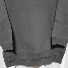 ⭕(35)タグ付き　新品未使用　LLサイズ　トレーナー　長袖　グレー色　綿100 秋冬物の画像