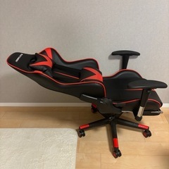 ゲーミングチェアの画像