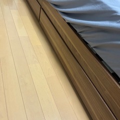 11/20AM引取限定　収納付きダブルベッドフレーム＋マットレス　の画像