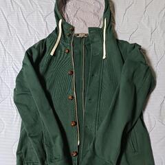 BEAMS パーカーの画像