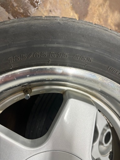 185/65R15
