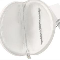 CHANEL LE BLANC・ バッグ・ノベルティ・ポーチ ホワイト♥おまけ付きの画像