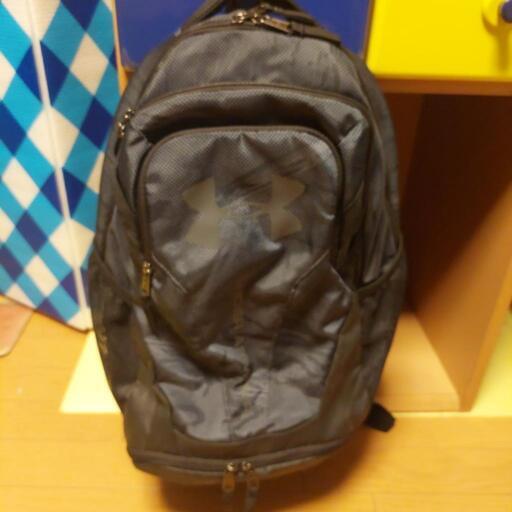 アンダーアーマー デイバッグ