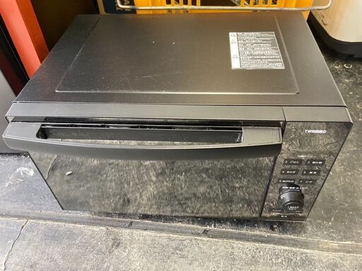 ☆中古￥5,800！TWIN BIRD　センサー付フラットオーブンレンジ　家電　2019年製　DR-E857型　【BK105】