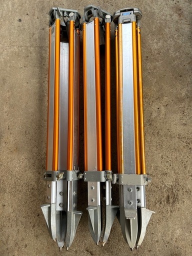 SOKKISHA 、ソキア SOKKIA 測量用 アルミ三脚 曲面タイプ 細管2個セット