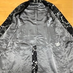 ヴィヴィアンタム VIVIENNE TAM 黒・銀色　豪華　花柄　ロングコート　超美品　毛81% の画像