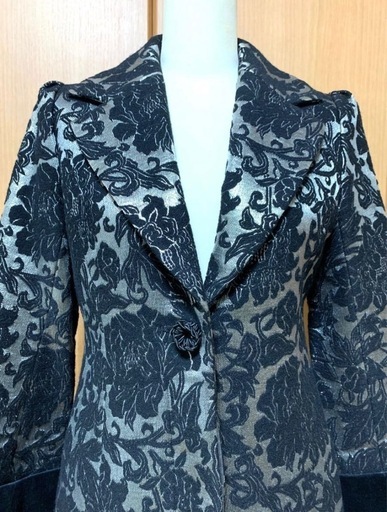 ヴィヴィアンタム VIVIENNE TAM 黒・銀色　豪華　花柄　ロングコート　超美品　毛81% 