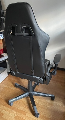 ほぼ新品　保証付き ゲーミングチェア GTRacing