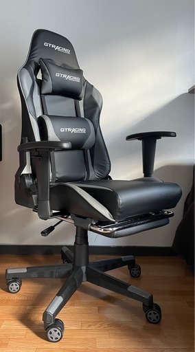 ほぼ新品　保証付き ゲーミングチェア GTRacing