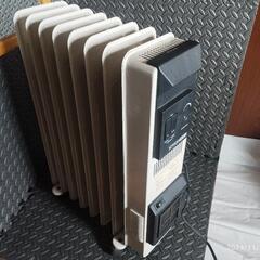取引中　デロンギ オイルヒーター