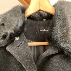 新品ファー付きロングコートの画像