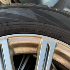 スタッドレスタイヤ　ヨコハマアイスガード　195/65R15の画像